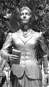 Elizabeth Crozier French