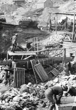Klondike prospectors